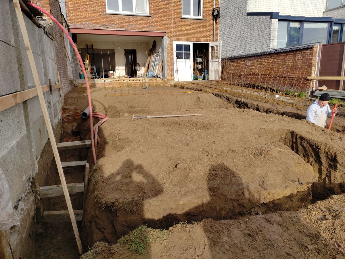 verdere graafwerken voor bijbouw